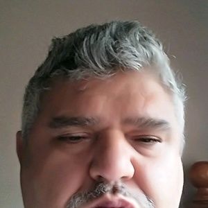 Meet your Posher, Moe